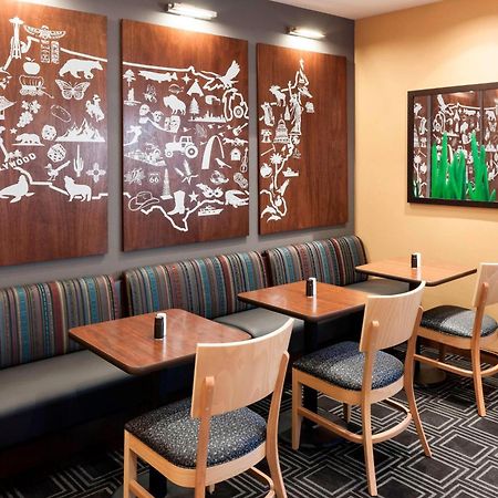 Towneplace Suites Dallas Las Colinas Ървинг Екстериор снимка