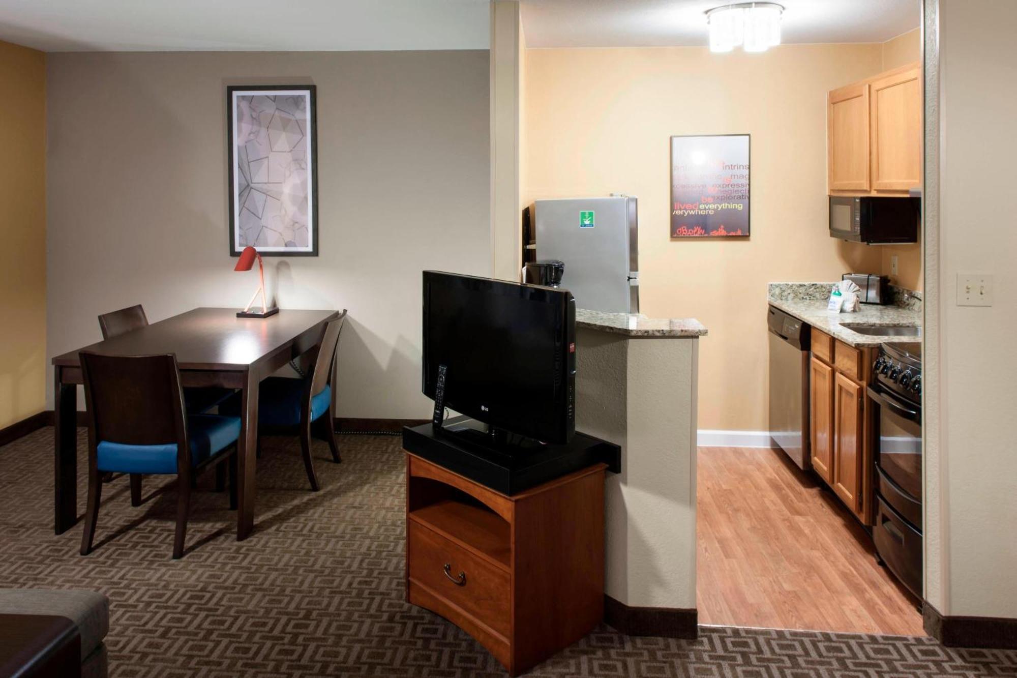 Towneplace Suites Dallas Las Colinas Ървинг Екстериор снимка