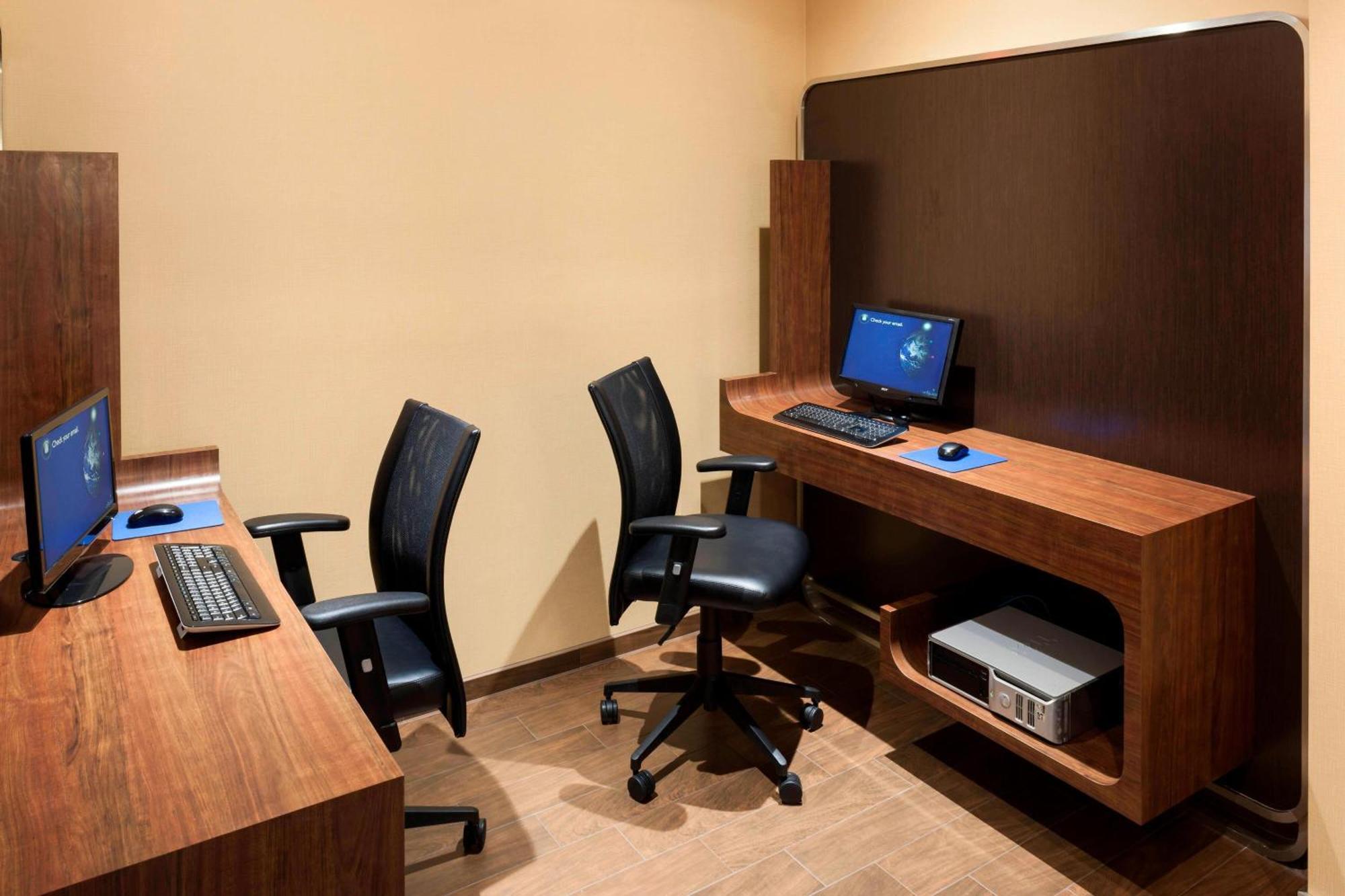 Towneplace Suites Dallas Las Colinas Ървинг Екстериор снимка